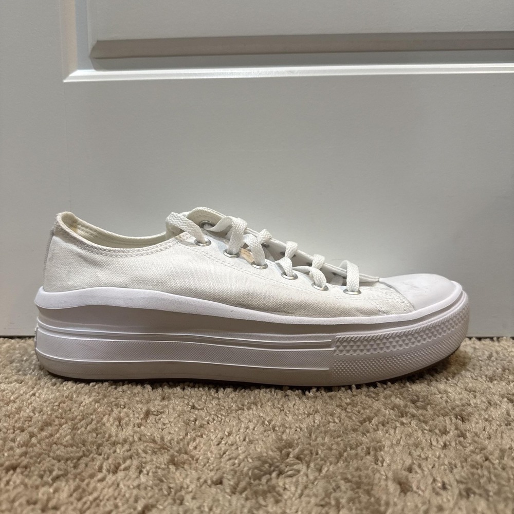 Converse Womens White Low Top Platform Sneakers